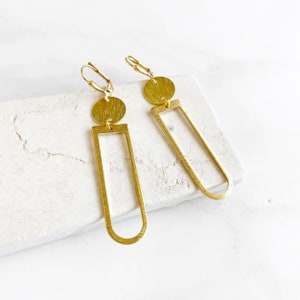Simple Geometric Dangle Earrings in Gold. Horseshoe and Circle Earrings. Arch Brass Dangle Earrings image 3