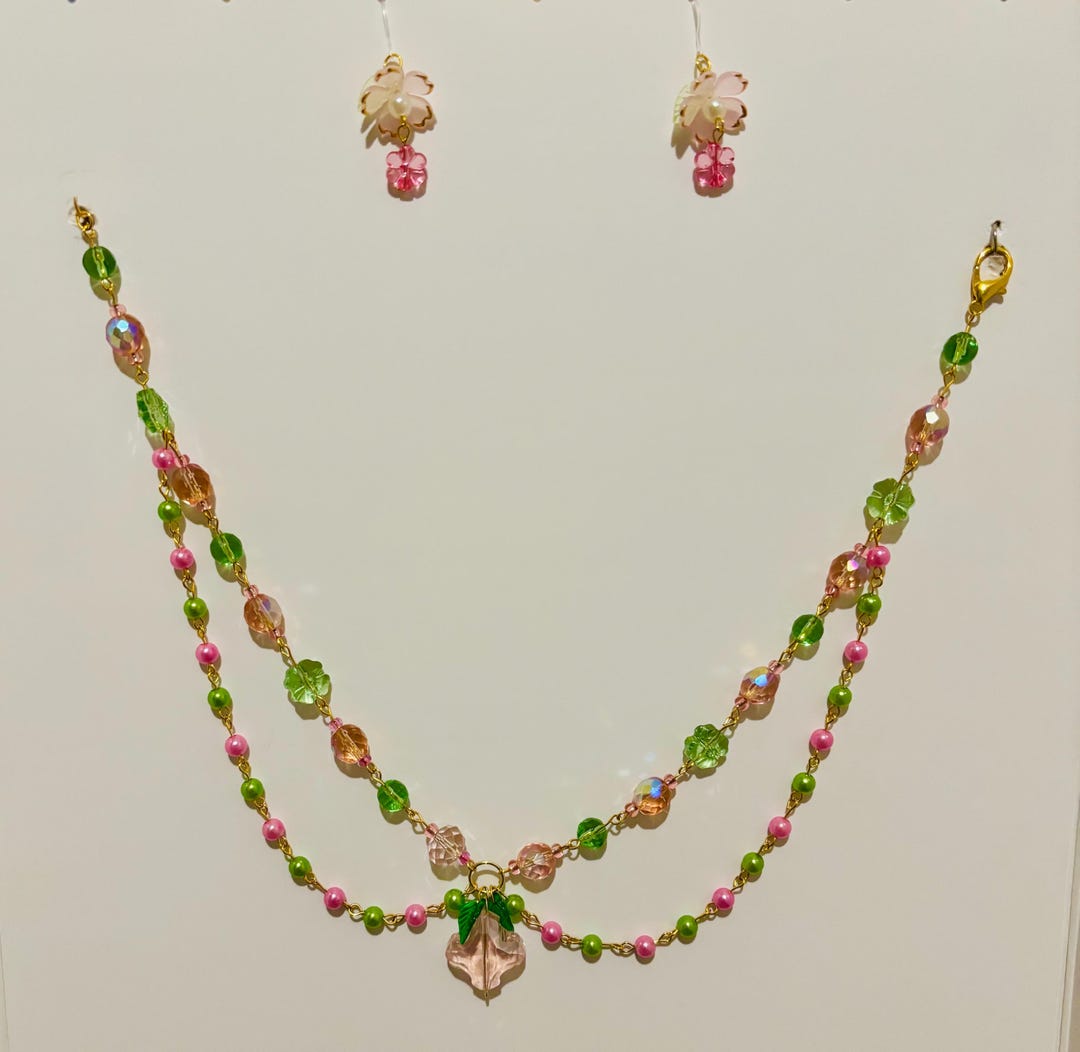 花柄ネックレス＆イヤリングセット - Etsy 日本