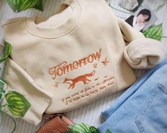 Embroidery oversize sweatshirt - tomorrow