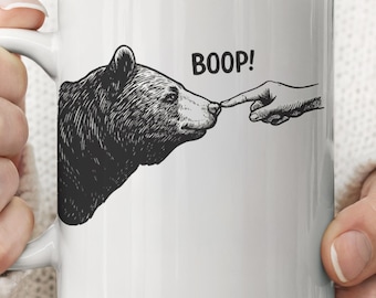 Taza divertida de oso Boop: adorable taza de café con animales, regalo para amantes de la naturaleza, ilustración de oso negro, humor de vida silvestre