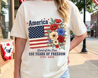 Camiseta del 250 aniversario, Camiseta de 250 años de libertad en Estados Unidos, Bandera floral 1776 2026 Regalo patriótico, Amapola roja, blanca y azul, Comfort Colors 1717