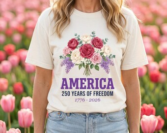 Camiseta del 250 aniversario, Camiseta con ramo floral de América, Regalo de 250 años de libertad 1776-2026, Rosa, peonía, lavanda y botánica, Comfort Colors 1717