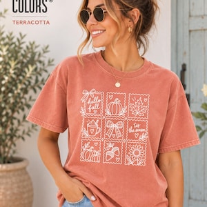 Camiseta de patchwork otoñal, camiseta Comfort Colors®, camiseta con garabatos otoñales, camiseta Hello Fall Pumpkin, ¡Es la temporada!, regalo acogedor para mujer