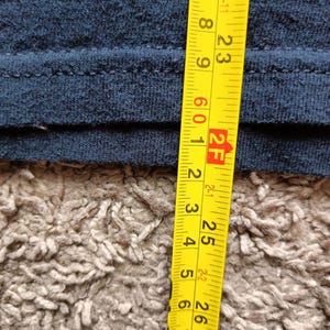 Camiseta vintage de Iron Man para niño, talla mediana, estampado gráfico, color negro. imagen 6