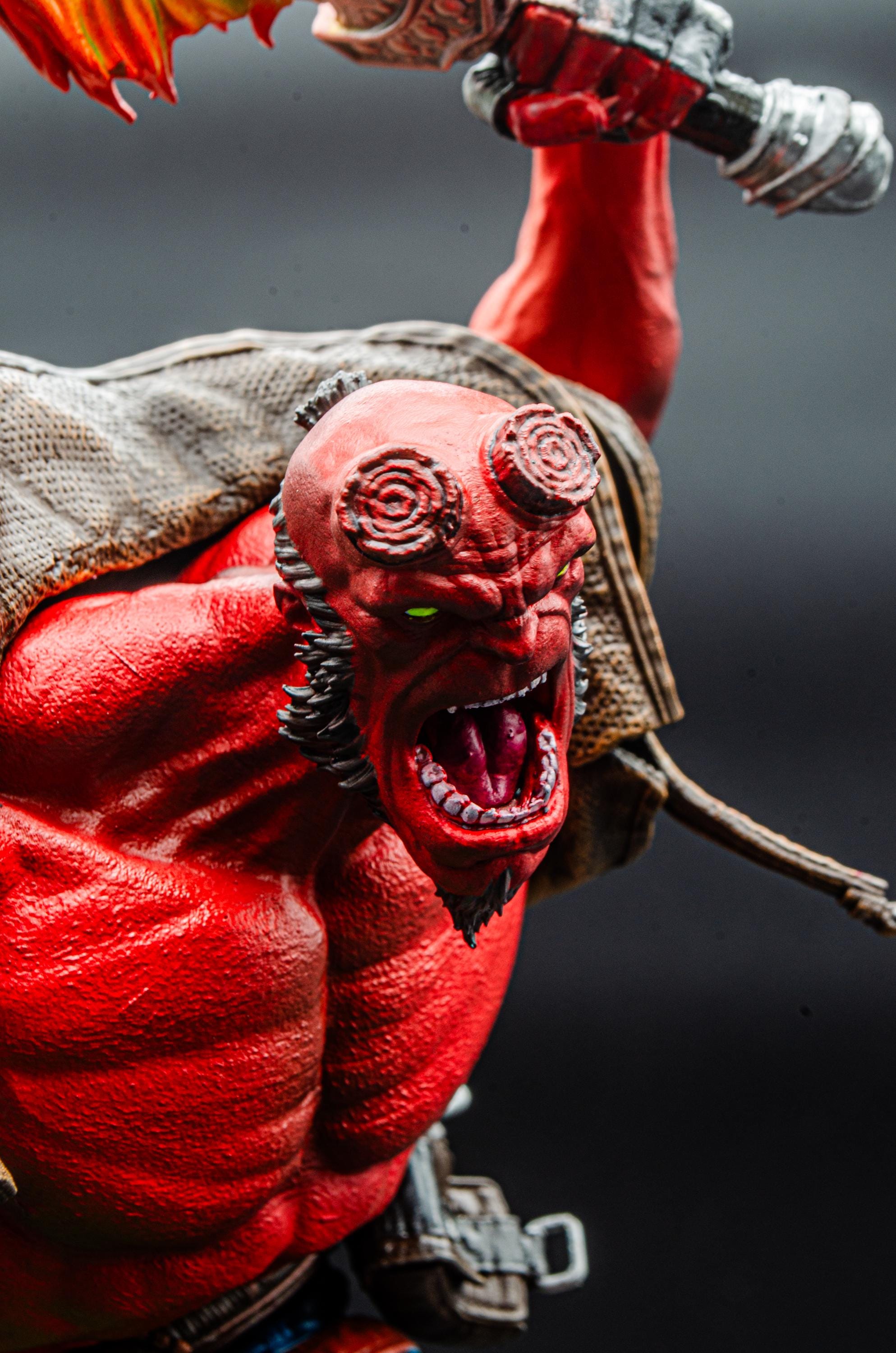 Buste Hellboy Animé – Résine 17 Cm – Dark Horse – Édition Limitée 2004