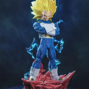Vegeta SSJ3 Statue | Dragon Ball Fan Art Figure ~30cm | Saiyan Prince Collectible