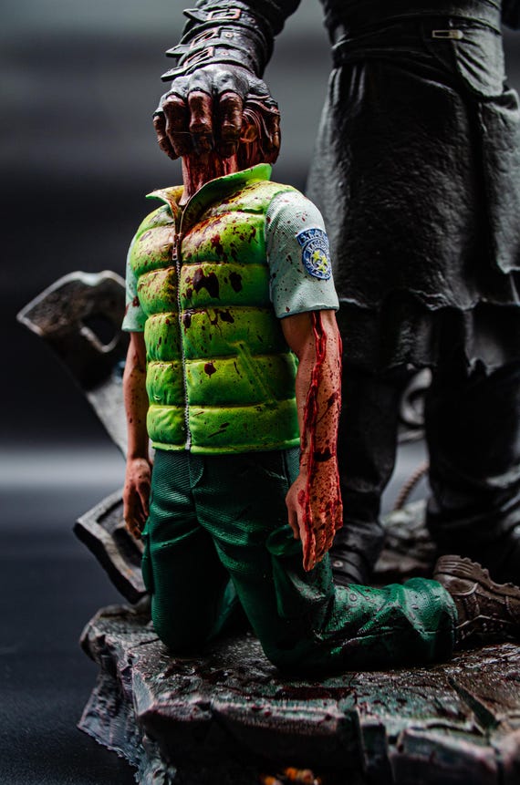 ネメシス像 | バイオハザード ファンアートフィギュア ~30 cm | STARS