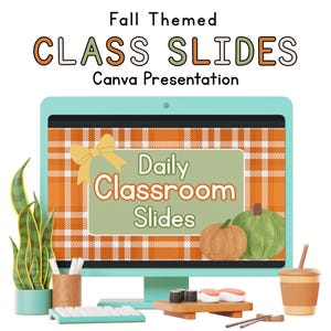Puede incluir: Un monitor de computadora turquesa muestra una presentación de Canva con temática otoñal con el texto "Fall Themed CLASS SLIDES Canva Presentation". La pantalla muestra "Daily Classroom Slides" con calabazas y un fondo a cuadros. Un teclado, una planta y sushi están en primer plano.