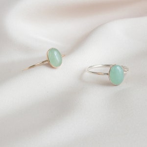 Minimalist Green Natural Aventurine Oval Ring, Gold Silver Gemstone Ring, Dainty Green Aventurine Ring, Gold Minimalist Ring Gift for Her
