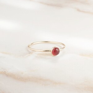 Minimalist Carnelian Ring, Dainty Gold Ring, Stacking Ring, Silver Gemstone Ring, Gold Carnelian Ring, Tiny Minimalist Ring Gift for Her 4mm immagine 6