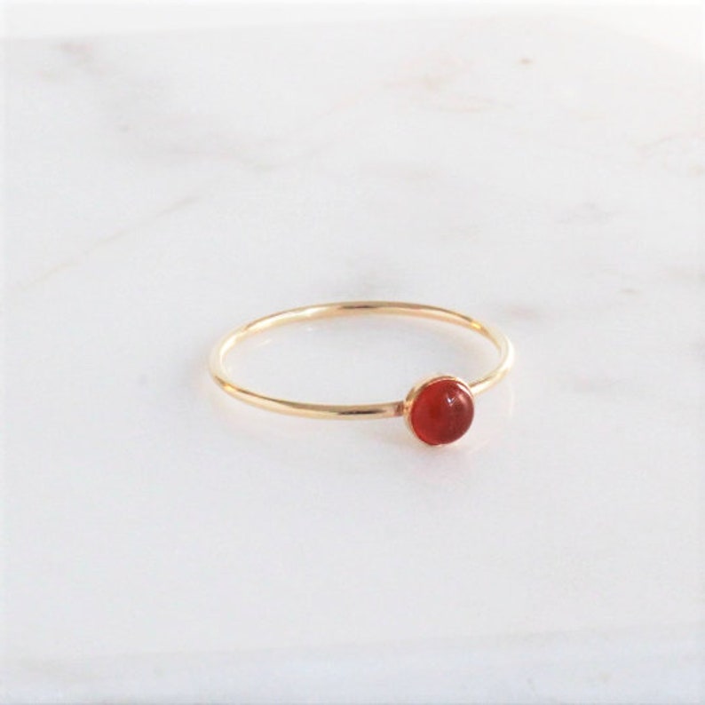 Minimalist Carnelian Ring, Dainty Gold Ring, Stacking Ring, Silver Gemstone Ring, Gold Carnelian Ring, Tiny Minimalist Ring Gift for Her 4mm immagine 7