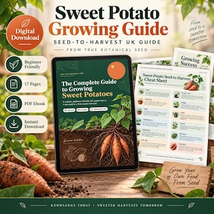 Könnte beinhalten: Ein digitaler Leitfaden für den Anbau von Süßkartoffeln mit einem Tablet, das ein Cover mit Erde und Wurzeln zeigt, sowie einem gedruckten Spickzettel, einem Holzschild mit der Aufschrift Grow Your Own Food From Seed und frischen Süßkartoffeln.