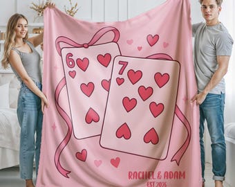 Regalo de San Valentín para pareja, manta personalizada para pareja, seis tarjetas de amor, manta de aniversario con nombre personalizado, manta romántica rosa