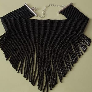 avant garde bead collar
