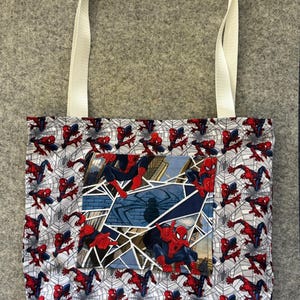 Medium Spiderman Tote Bag with pockets and snap closure image 4