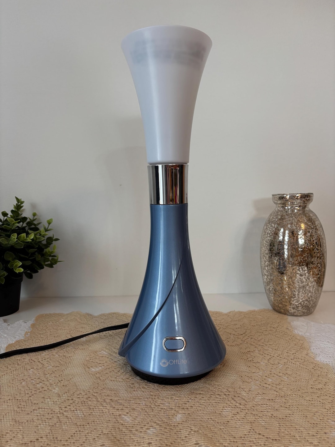 Ottlite Tulip Adjustable Gooseneck Desk Lamp. Vintage Blue Table Lamp ...