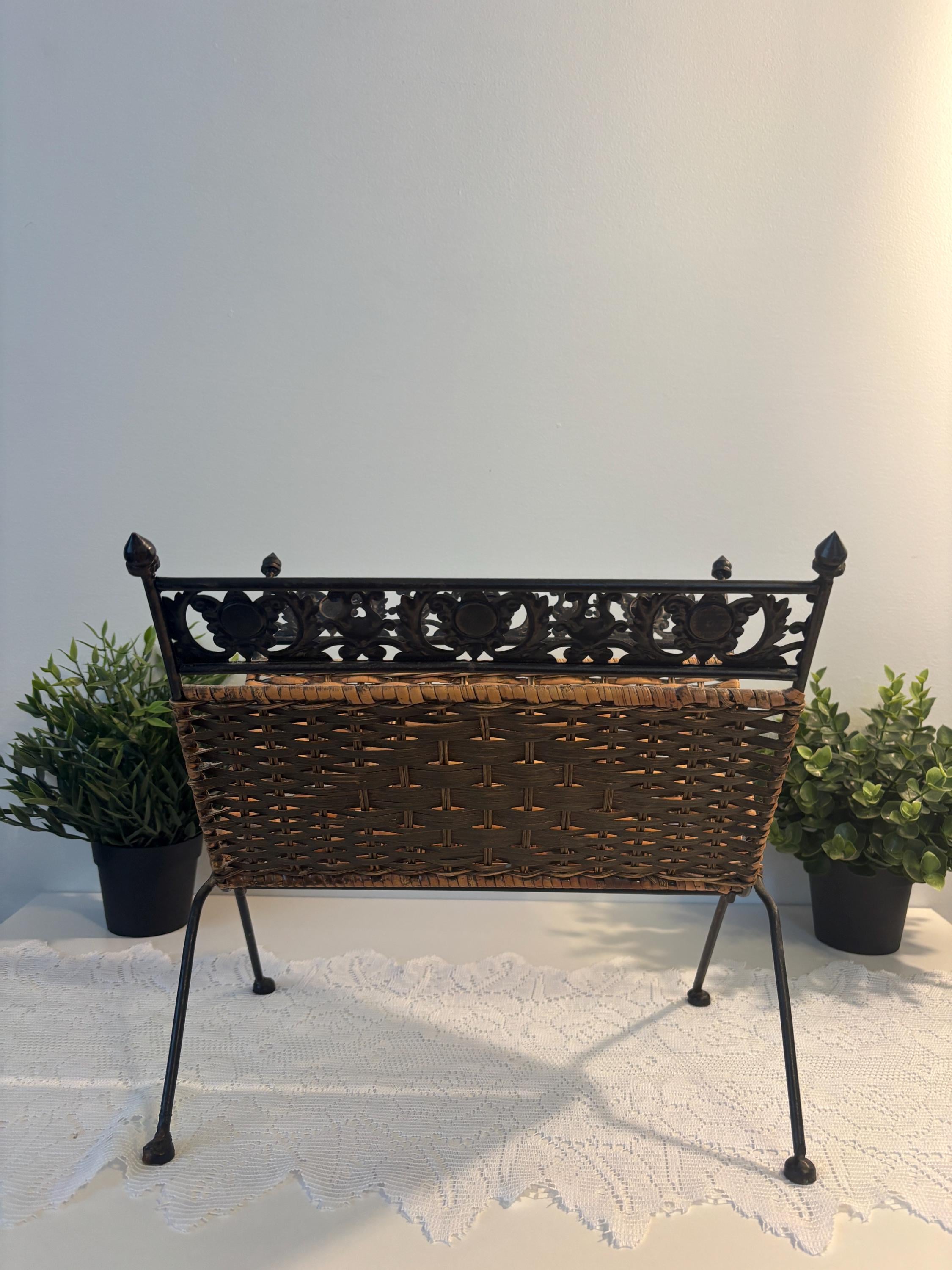 Vintage Magazine Rack - Etsy