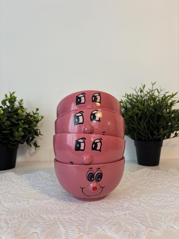 Set mit 4 Schalen in Form von Smiley-Gesichtern mit 3D-Nasen, Müslischalen, Suppenschalen mit ausdrucksstarkem Gesicht, Keramikschalen mit rosa Gesicht