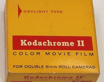 Vintage Kodachrome II Color Movie Film Daylight 8mm Cameras EXP Mar 1972 25FT