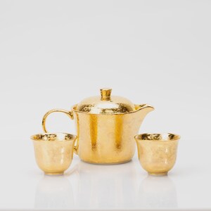 Gold Arita Tea Set, Teapot with Strainer, 2 Sencha Cups, Wooden Box, 300 ml
