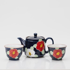 Japanese Tea Set, Arita Indigo Camellia Teapot 410 ml & 2 Cups, Wooden Box
