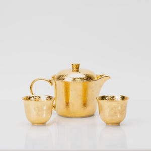 Juego de té Arita dorado, tetera con filtro, 2 tazas sencha, caja de madera, 300 ml