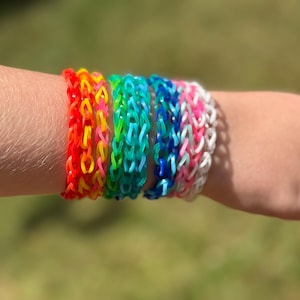 Custom Rainbow Loom Single Chain Bracelet
