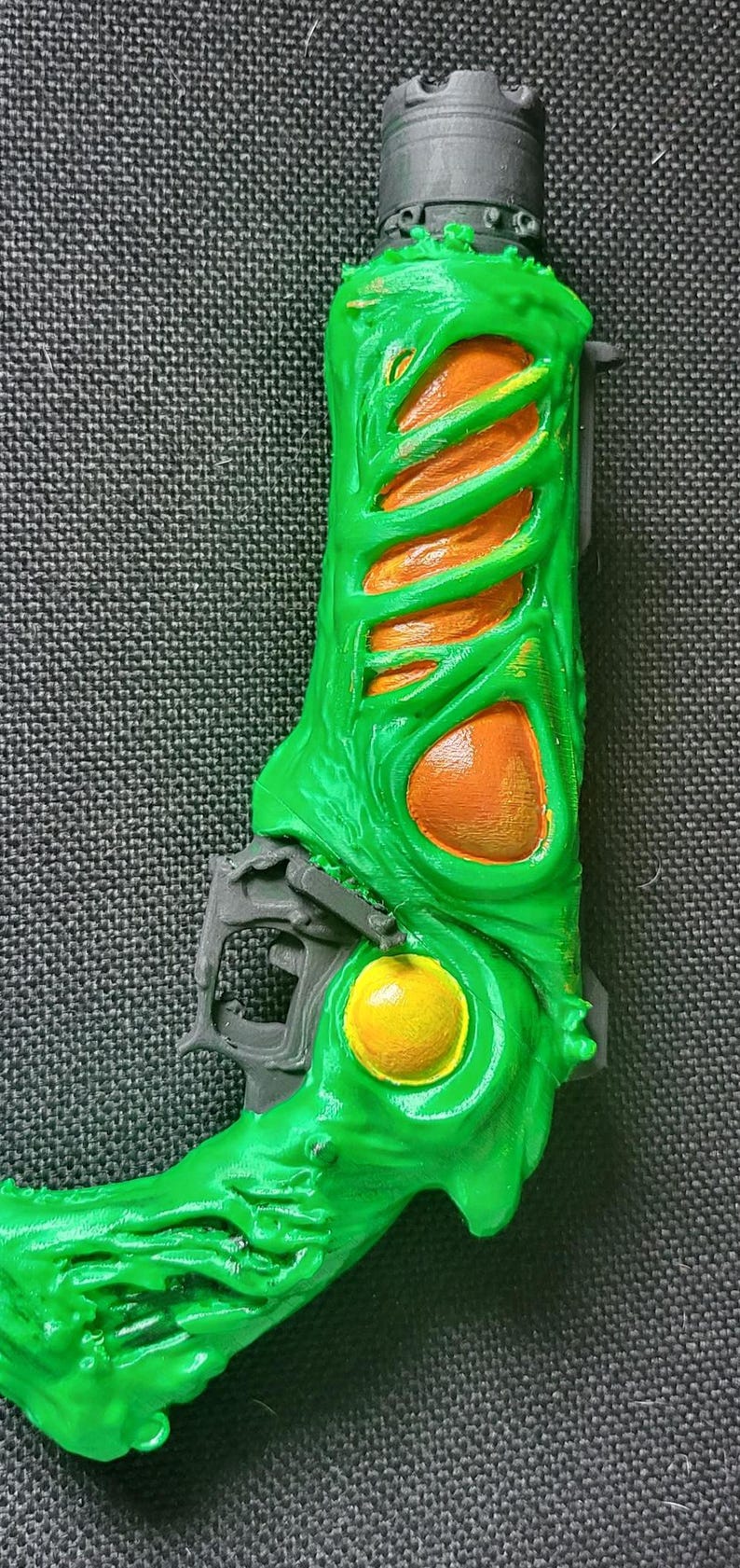 Cod Zombies BO6 Gorgonfex Wonder Weapon + Mystery Box Stand + Keychain ...