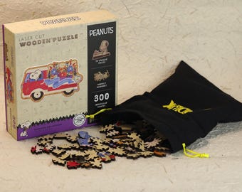Puzzle en bois Camion de fleurs Snoopy – 300 pièces | Casse-tête officiel Peanuts | Collection Fleur | Cadeau d'anniversaire | Art estival, décoration estivale