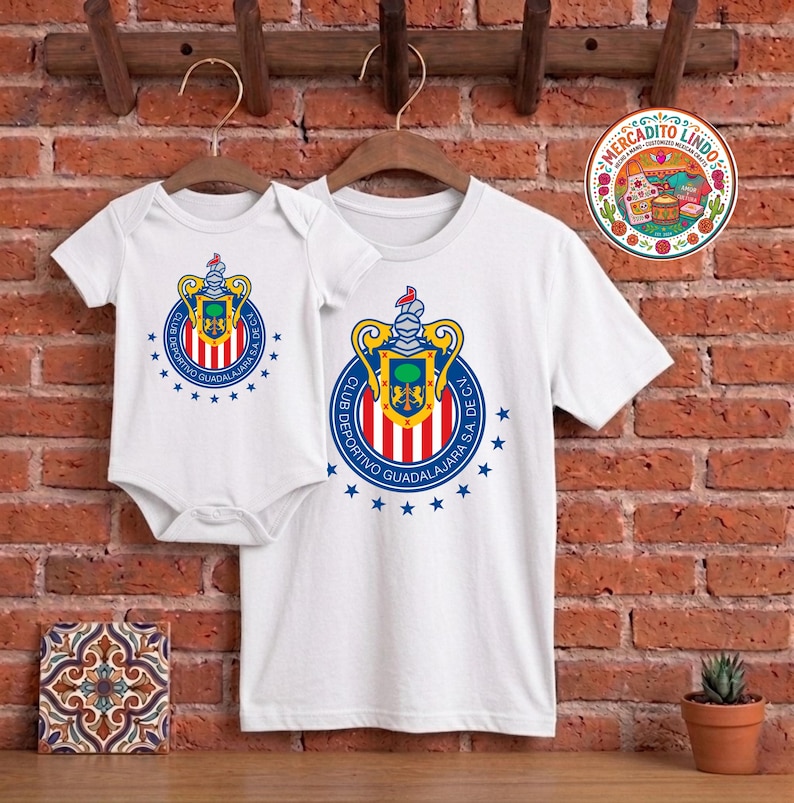 Chivas Guadalajara Matching Outfits | Mexican Soccer Fan Shirts | Mercadito Lindo immagine 2