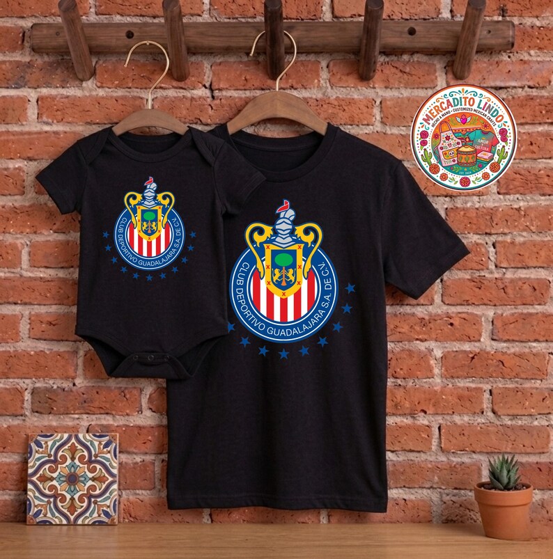 Chivas Guadalajara Matching Outfits | Mexican Soccer Fan Shirts | Mercadito Lindo immagine 3