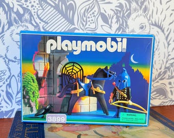 playmobil　6点まとめ売り 1998 Playmobil 3899 Hooded Knight Rider Set: Enchanted Woods, New