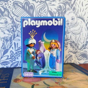 Playmobil Vintage 3835 Príncipe e Princesa com Herdeiro Bebê | Conjunto de Fantasia Lacrado de Fábrica de 1996 | Conjunto de Castelo da Família Real Descontinuado | Novo na Caixa