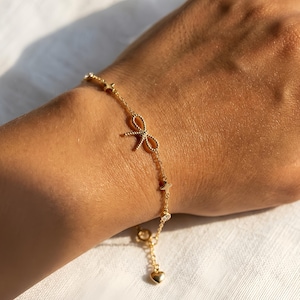 18K Gold Bow Bracelet, Dainty Star Heart Charm Bracelet, Minimalist Coquette Jewelry, Adjustable Gold Chain Gift for Her, Bridesmaid Gift