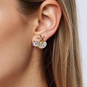 Starfish Shell Stud Earrings, Gold Starfish Earrings, Starfish with Seashell Earrings, Summer Accessory, Beach Jewelry, Wedding Jewelry