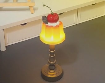 Niedliche Pudding-Tischlampe