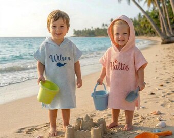 Personalized Embroidered Name Wafle Cotton Hooded Towel, Custom Baby Beach Gift, Embroidered Kids Bath Towel Hooded, Baby Shower Gift