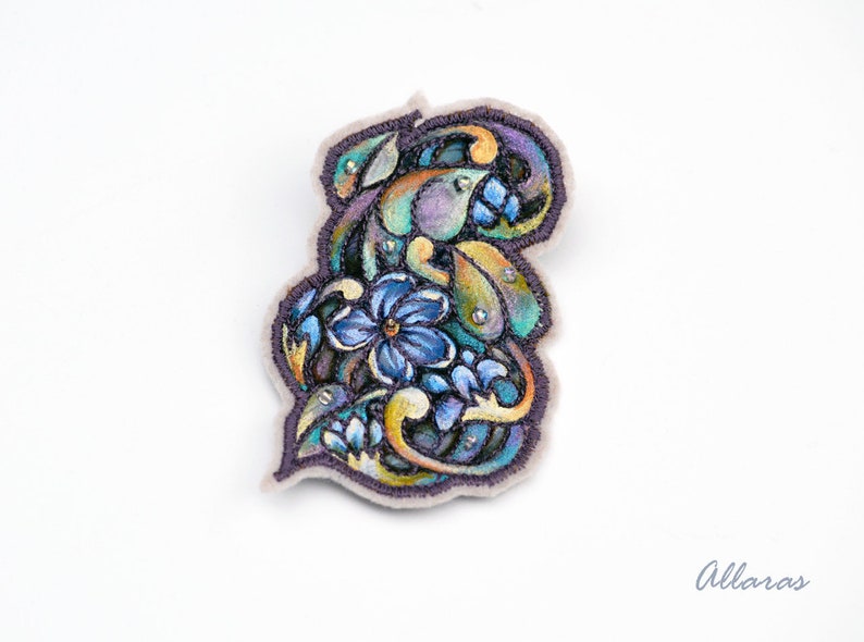 Hand Painted Silk Brooch Flower Brooch Fiber Art Violets Brooch Textile Art Embroidered Pin Violet flower Pin Painted silk small gift.