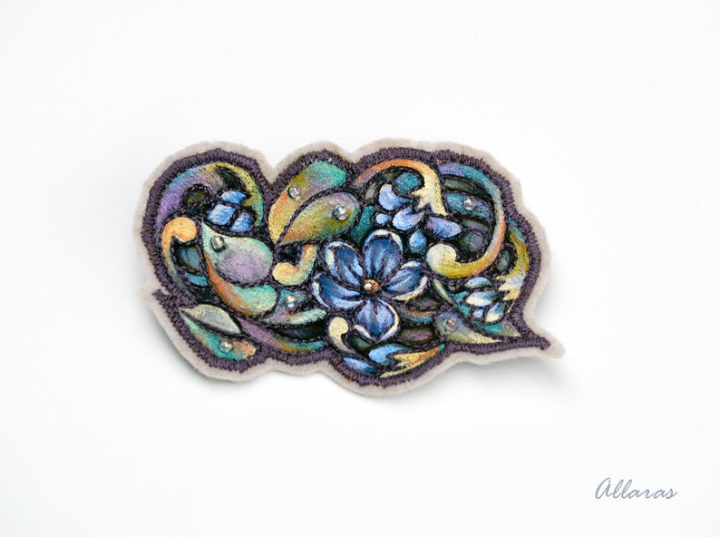 Hand Painted Silk Brooch Flower Brooch Fiber Art Violets Brooch Textile Art Embroidered Pin Violet flower Pin Painted silk small gift.
