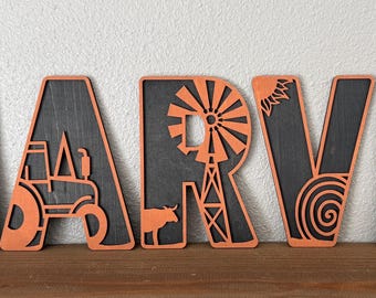 Buchstaben auf dem Bauernhof, Holz Namensschild Traktor Scheune Baby Zimmer Dekor