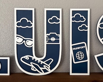 Personalisierte hölzerne Abenteuer Kinderzimmer Buchstaben - Reise Thema Namensschild