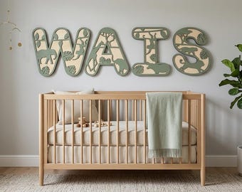 Safari-letters voor de kinderkamer, gepersonaliseerd houten naambord, decoratie met jungle-dieren