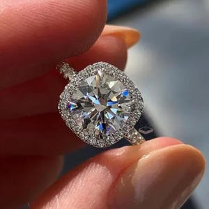 2CT Round Cut Moissanite Wedding Ring, Solitaire Diamond Ring for Women in 10k/14k White Gold Engagement Ring, Round Promise Ring for Her