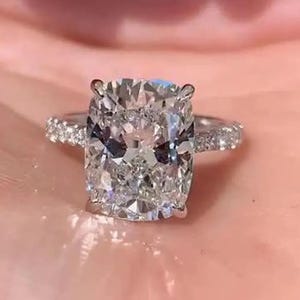 3ct Kissenschliff Moissanit Verlobungsring 585er Gelbgold Versteckter Halo Ring Jubiläumsring Hochzeitsgeschenk