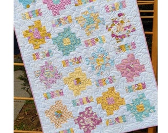 Baby-Quilt-Muster – Layer Cake und Honey Bun Friendly – Honey Cakes Baby-Quilt-Muster – PDF