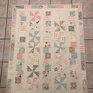 Tumbles & Twirls Baby Quilt Pattern - with Bonus Scrap Pattern - PDF INSTANT DOWNLOAD image 9