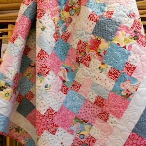 Candy Corners Quilt Pattern - Multiple Sizes - Layer Cake & Fat Quarter Friendly PDF INSTANT DOWNLOAD -  Easy