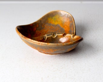 Haeger pottery ashtray, mid-century pottery