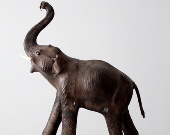 sculpture elephant