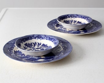 vintage Japanese Blue Willow plates and bowls 4 pc set